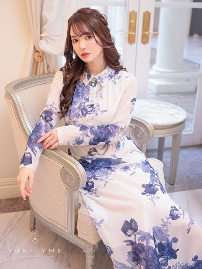 vanityME. [ホワイト×ネイビー] レトロ エレガント シフォン 花柄 長袖 ロング丈 きれいめマキシワンピース インポートワンピ  vim-c2205-1 | コスプレ・キャバドレス公式通販 | vanityME.