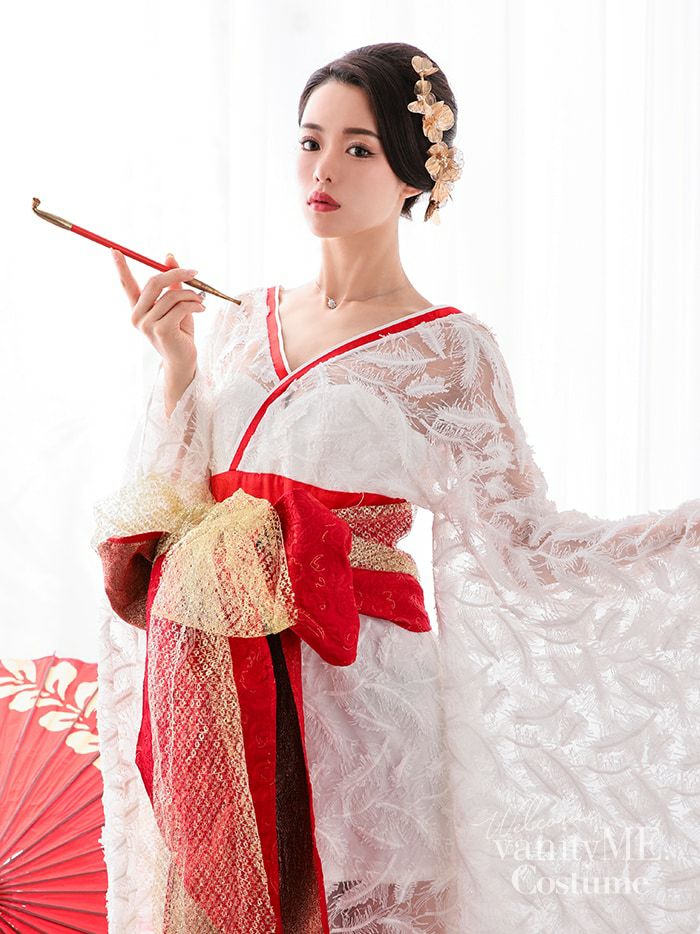 花魁コスチューム　フェザー花魁　白×赤　和柄　本格和装　着物ドレス　花魁ドレス コスプレ コスチューム