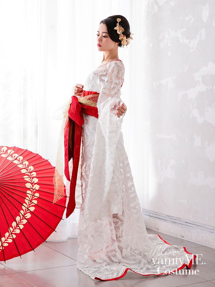 花魁コスチューム　フェザー花魁　白×赤　和柄　本格和装　着物ドレス　花魁ドレス コスプレ コスチューム