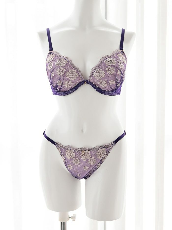 フラワーラメ刺繍 ブラセット（ブラジャー＆フルバックショーツ&Tバックショーツ ）