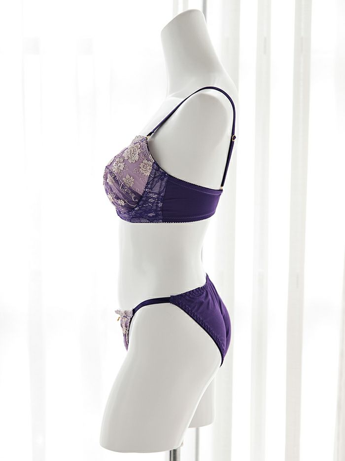 フラワーラメ刺繍 ブラセット（ブラジャー＆フルバックショーツ&Tバックショーツ ）