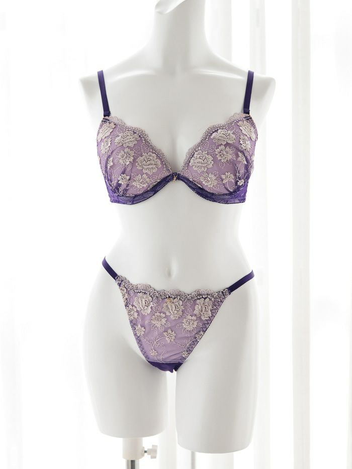 フラワーラメ刺繍 ブラセット（ブラジャー＆フルバックショーツ&Tバックショーツ ）