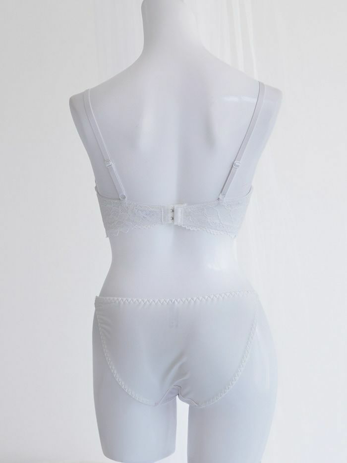 サイドヴェールソフトワイヤ―ブラセット（ブラジャー＆フルバックショーツ&Tバックショーツ ）