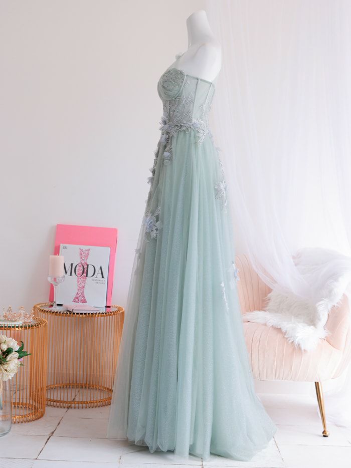 vanityME.couture. バニティミークチュール バースデードレス vanityME.couture. バニティミークチュール バースデードレス