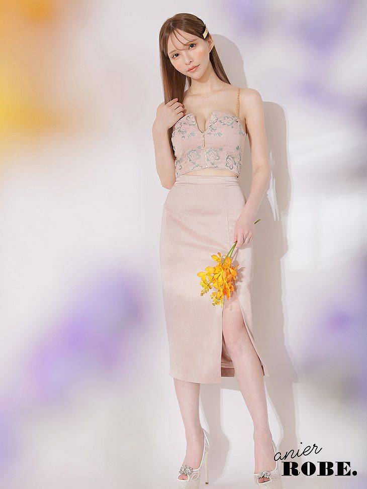 ROBE de FLEURS ローブドフルール ヌードピンク Flower lace chain tight midi setup dress