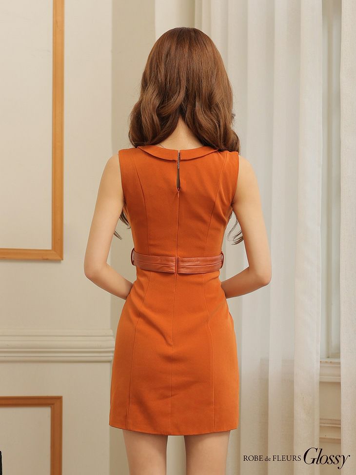 Glossy ローブドフルールグロッシー オレンジ 襟付きレザーベルトデザインミニドレス