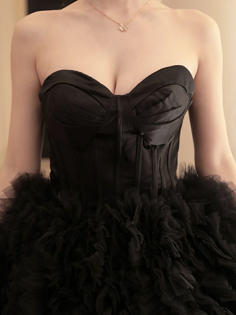 vanityME.couture. バニティミークチュール ベアトップ ボリューム 