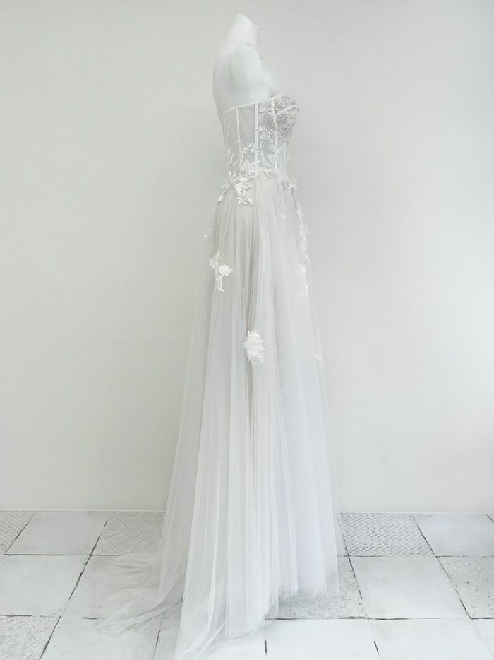 vanityME.couture. バニティミークチュール バースデードレス ワンショルダー フラワー ロングドレス ホワイト  vctr-la-2382-3