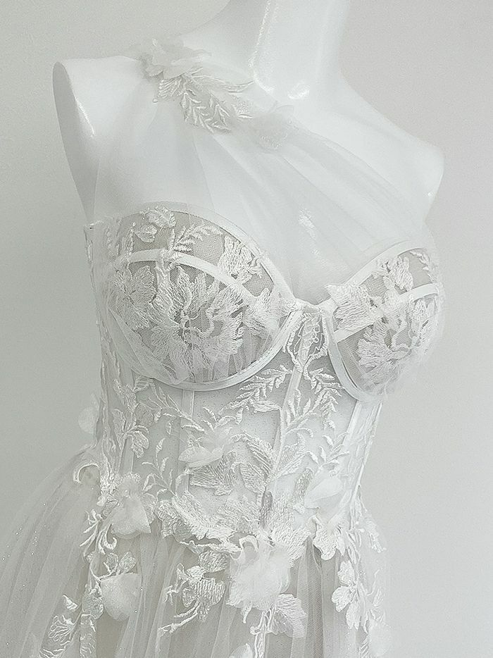 vanityME.couture. バニティミークチュール バースデードレス ワンショルダー フラワー ロングドレス ホワイト  vctr-la-2382-3