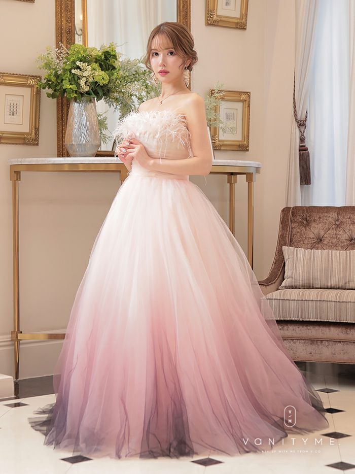 vanityME.couture. バニティミークチュール フェザー グラデーション  