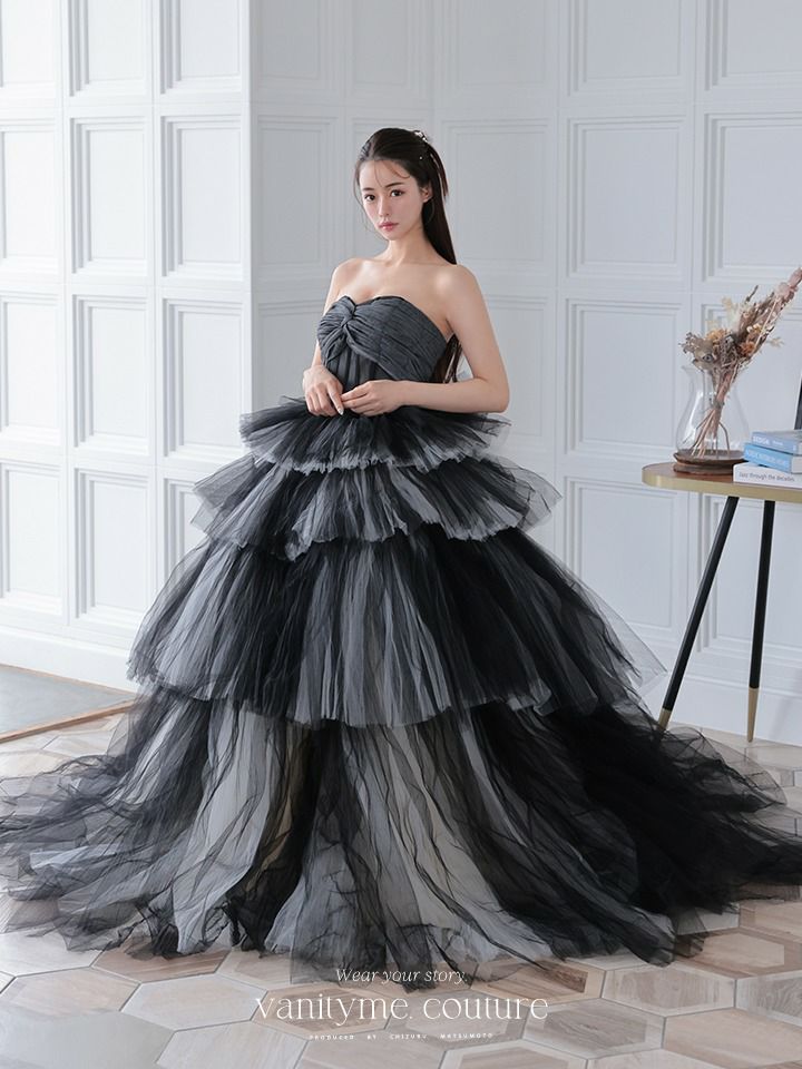 vanityME.couture. バニティミークチュール 4段チュールスカート モノトーン バイカラー プリンセス 姫 ロングドレス バースデードレス ブラック×ホワイト vctr-t-2420-1