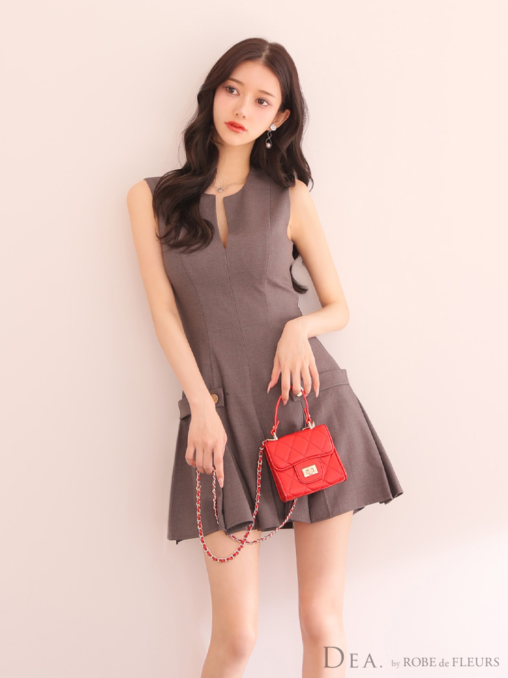 DEA. ディア バイ ローブドフルール シンプルサイドベルトモチーフノースリーブプリーツミニキャバドレス de3362-c