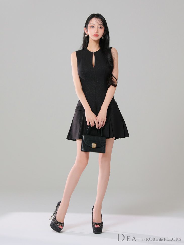DEA. ディア バイ ローブドフルール シンプルサイドベルトモチーフノースリーブプリーツミニキャバドレス de3362-c