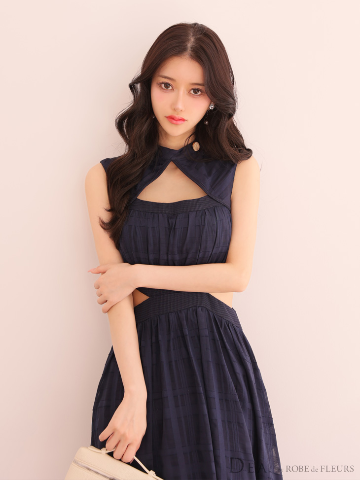 DEA. ディア バイ ローブドフルール アイボリー バストオープンカット×ウエストスリットチェックフレアロングキャバドレス de3333-1