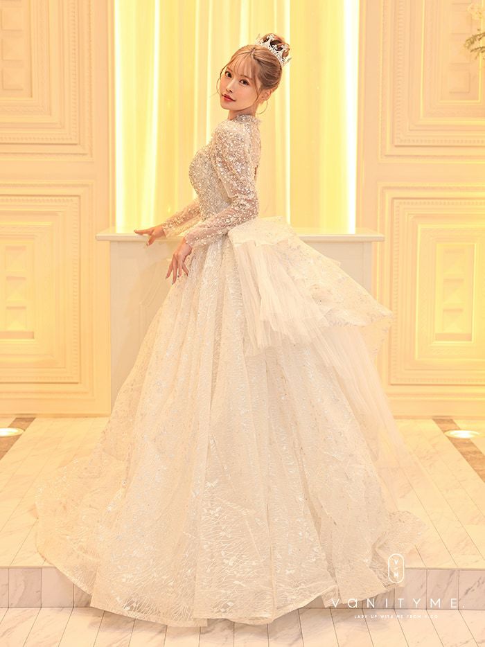 vanityME.couture. バニティミークチュール 一条響ちゃん 着用 Diamond dress ダイヤモンド クリスタルビジュー ロングスリーブ プリンセス 姫 ウエディングドレス ロングドレス ホワイト vctr-t-24104