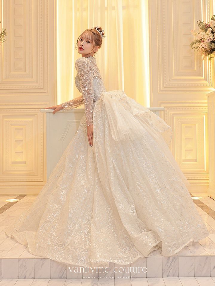 vanityME.couture. バニティミークチュール 一条響ちゃん 着用 Diamond dress ダイヤモンド クリスタルビジュー ロングスリーブ プリンセス 姫 ウエディングドレス ロングドレス ホワイト vctr-t-24104