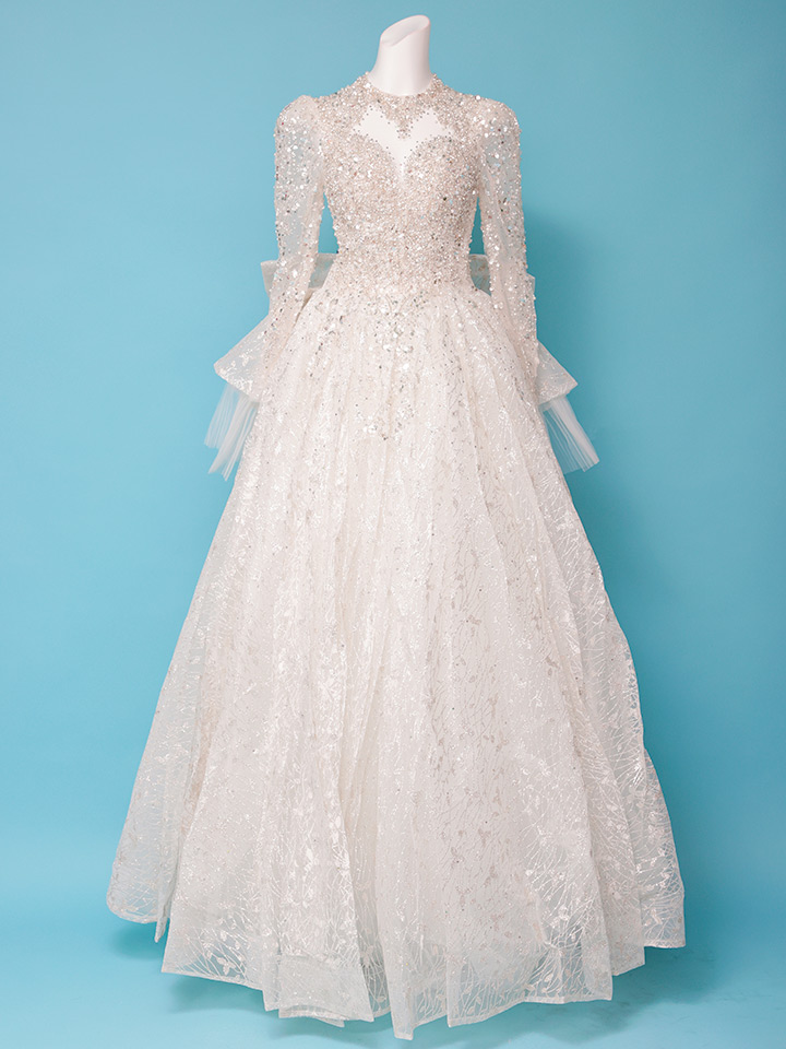 vanityME.couture. バニティミークチュール 一条響ちゃん 着用 Diamond dress ダイヤモンド クリスタルビジュー ロングスリーブ プリンセス 姫 ウエディングドレス ロングドレス ホワイト vctr-t-24104