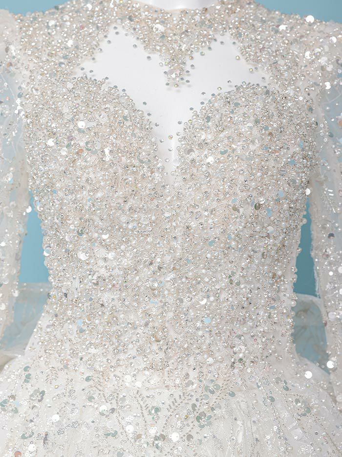 vanityME.couture. バニティミークチュール 一条響ちゃん 着用 Diamond dress ダイヤモンド クリスタルビジュー ロングスリーブ プリンセス 姫 ウエディングドレス ロングドレス ホワイト vctr-t-24104