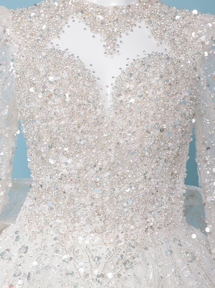 vanityME.couture. バニティミークチュール 一条響ちゃん 着用 Diamond dress ダイヤモンド クリスタルビジュー ロングスリーブ プリンセス 姫 ウエディングドレス ロングドレス ホワイト vctr-t-24104