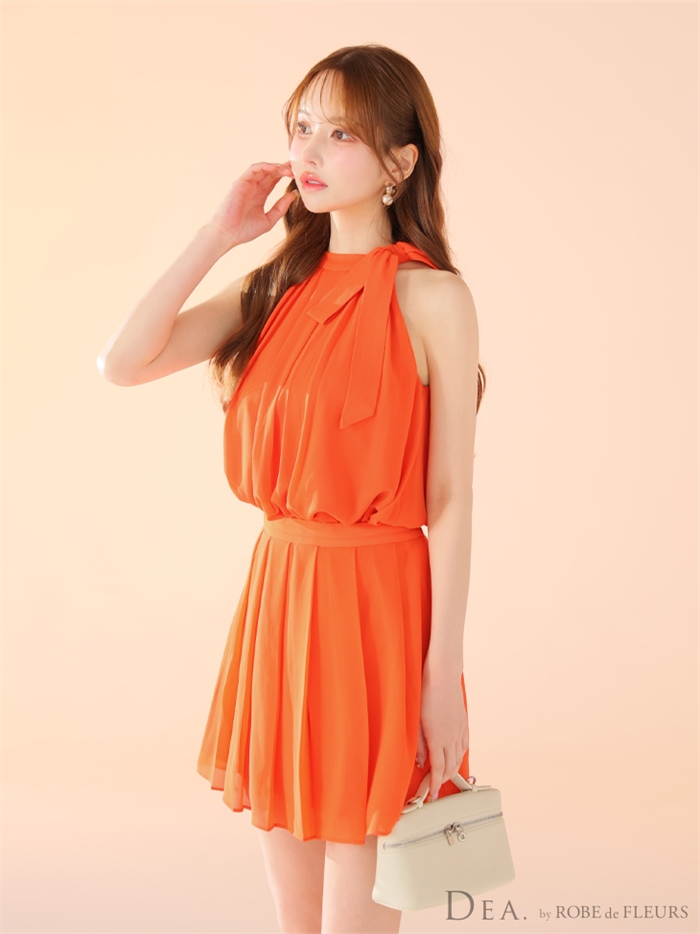 DEA. ディア バイ ローブドフルール サテンシフォンフレアセットアップミニキャバドレスde3372-c