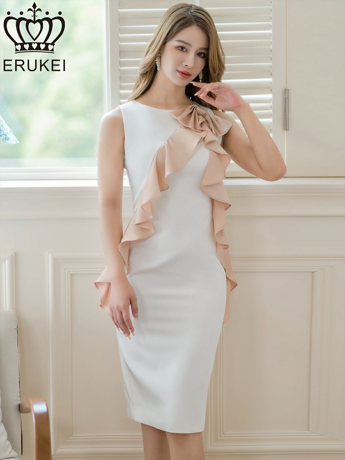 ERUKEI エルケイ ホワイト×ベージュ バイカラー・リボン・フリル・ノースリーブ・ミディアムドレス・ワンピース ek-e24132-1