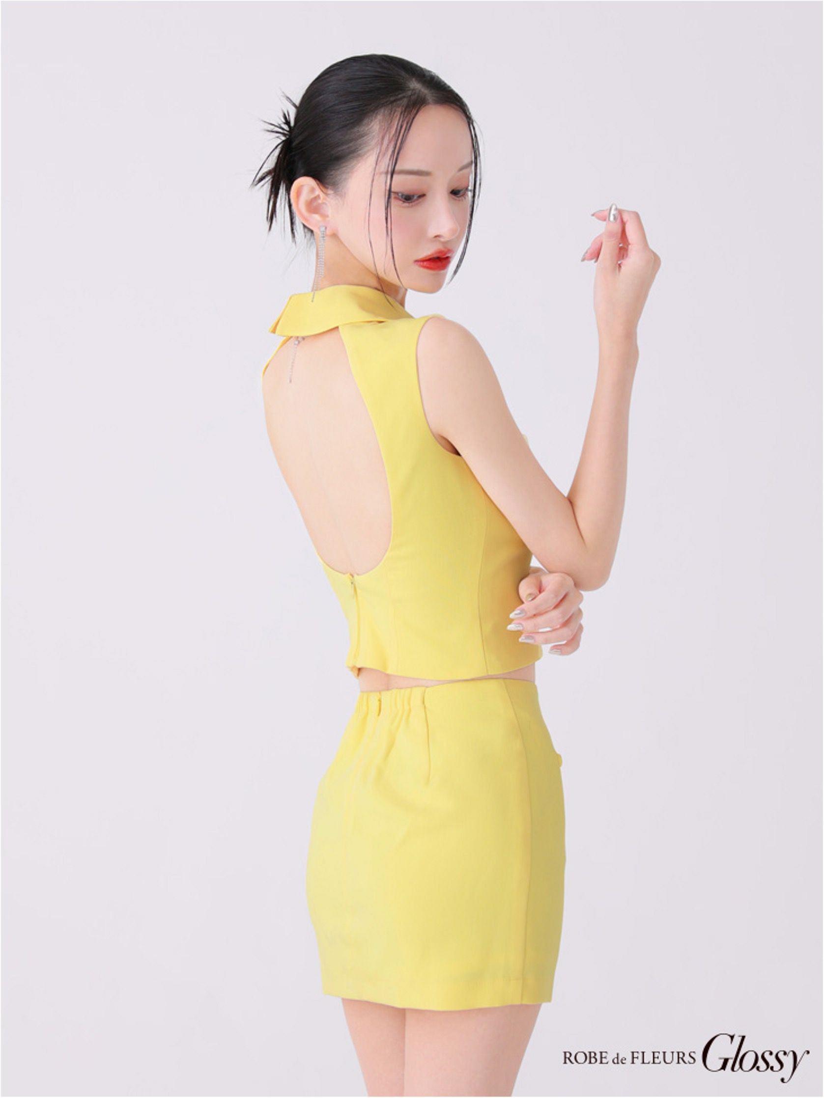 Glossy ローブドフルールグロッシー バックオープンフロントジップタイトセットアップミニキャバドレス gl3925-c