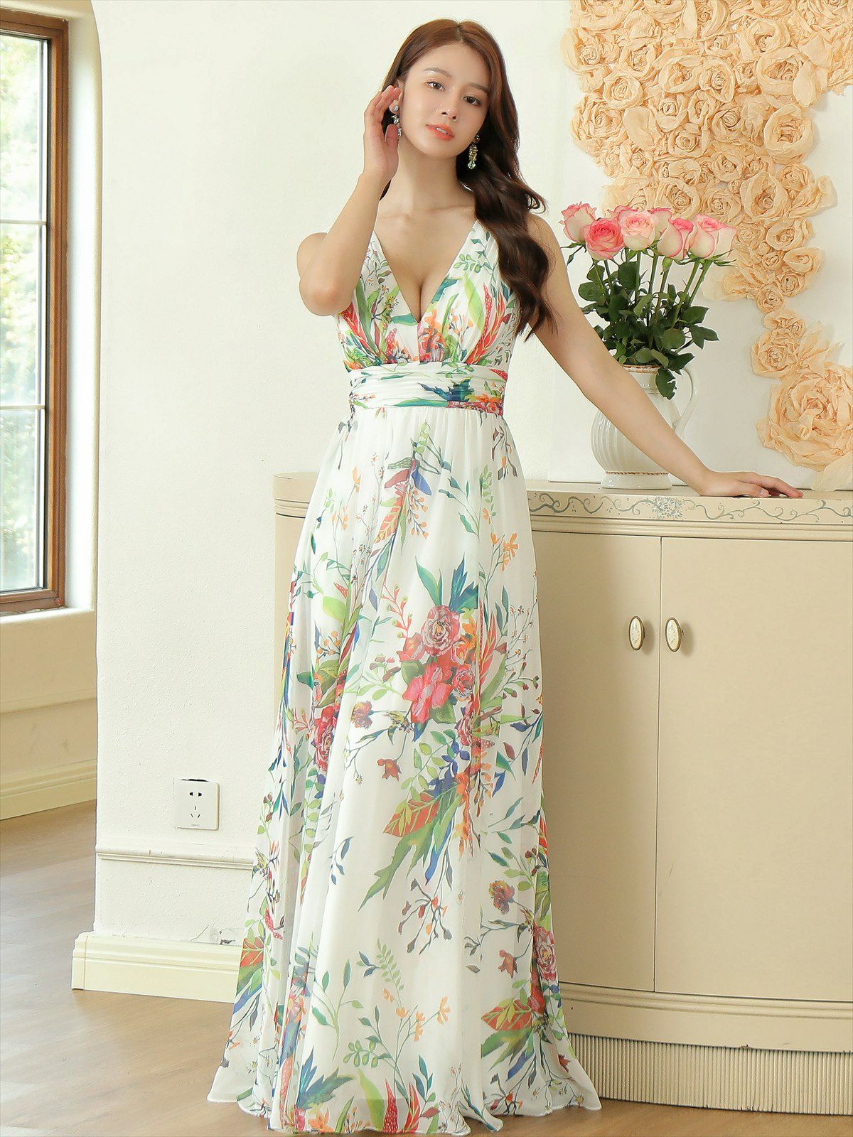 ERUKEI エルケイ ホワイト シフォン・花柄・フラワープリント・Aライン・Vネック・ノースリーブ・ロングドレス ek-s35901-4