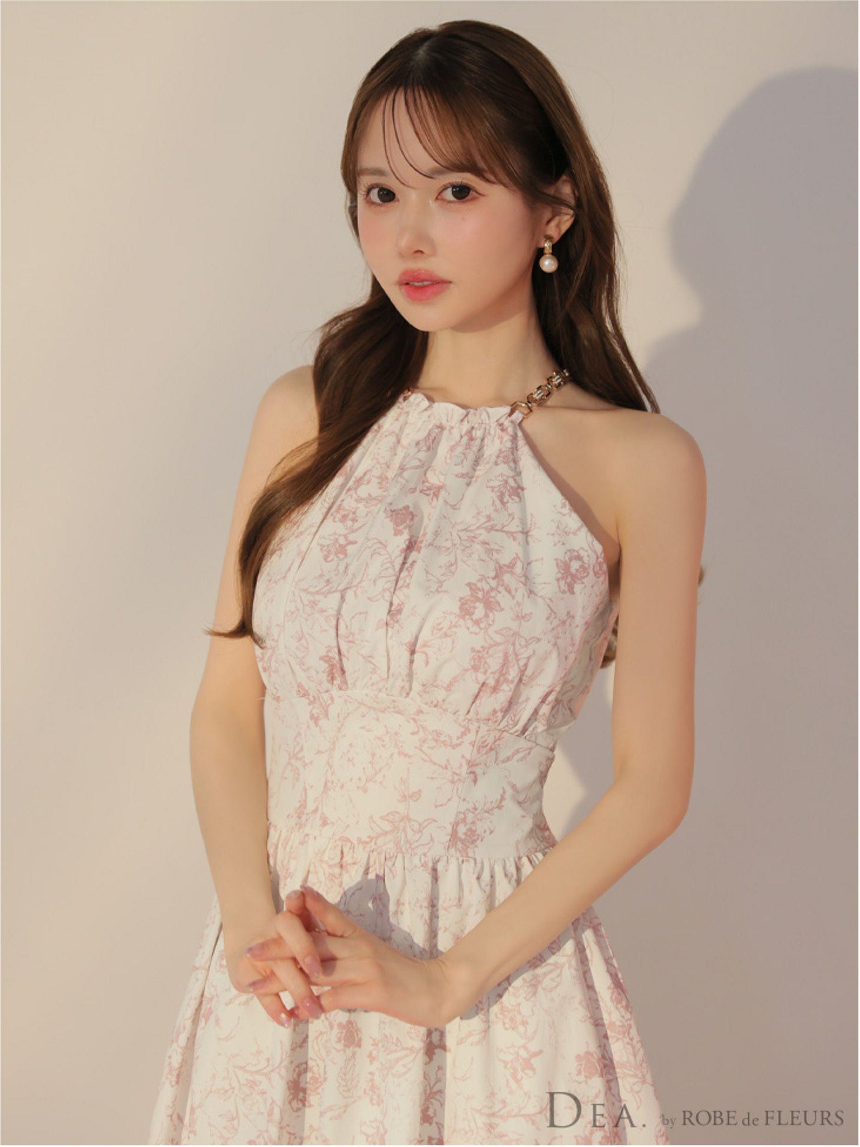 DEA. ディア バイ ローブドフルール 花柄ホルターネックフレアロングキャバドレス de3783-c