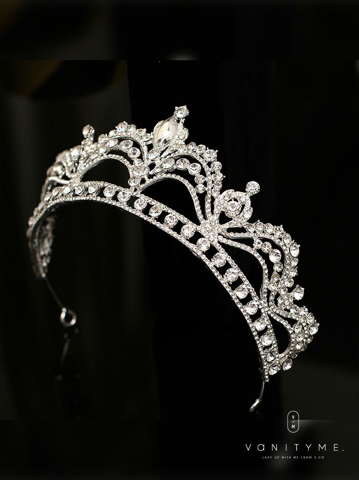 クリスタルビジュー×波型ライン プリンセス ティアラ シルバー vcsit-25020