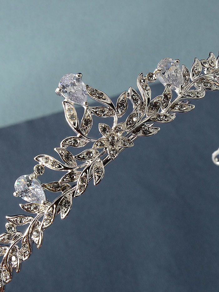 ブルークリスタルビジュー ティアラ シルバー vcsit-25021