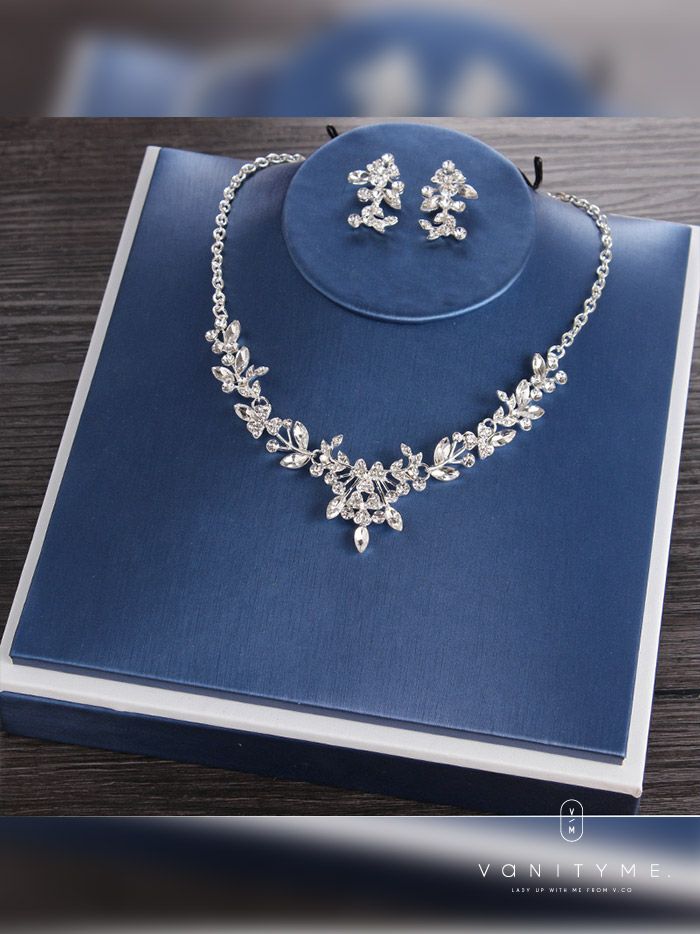 クローバー×リーフモチーフビジュー ネックレス＆ピアス シルバー ジュエリー vcsit-25032