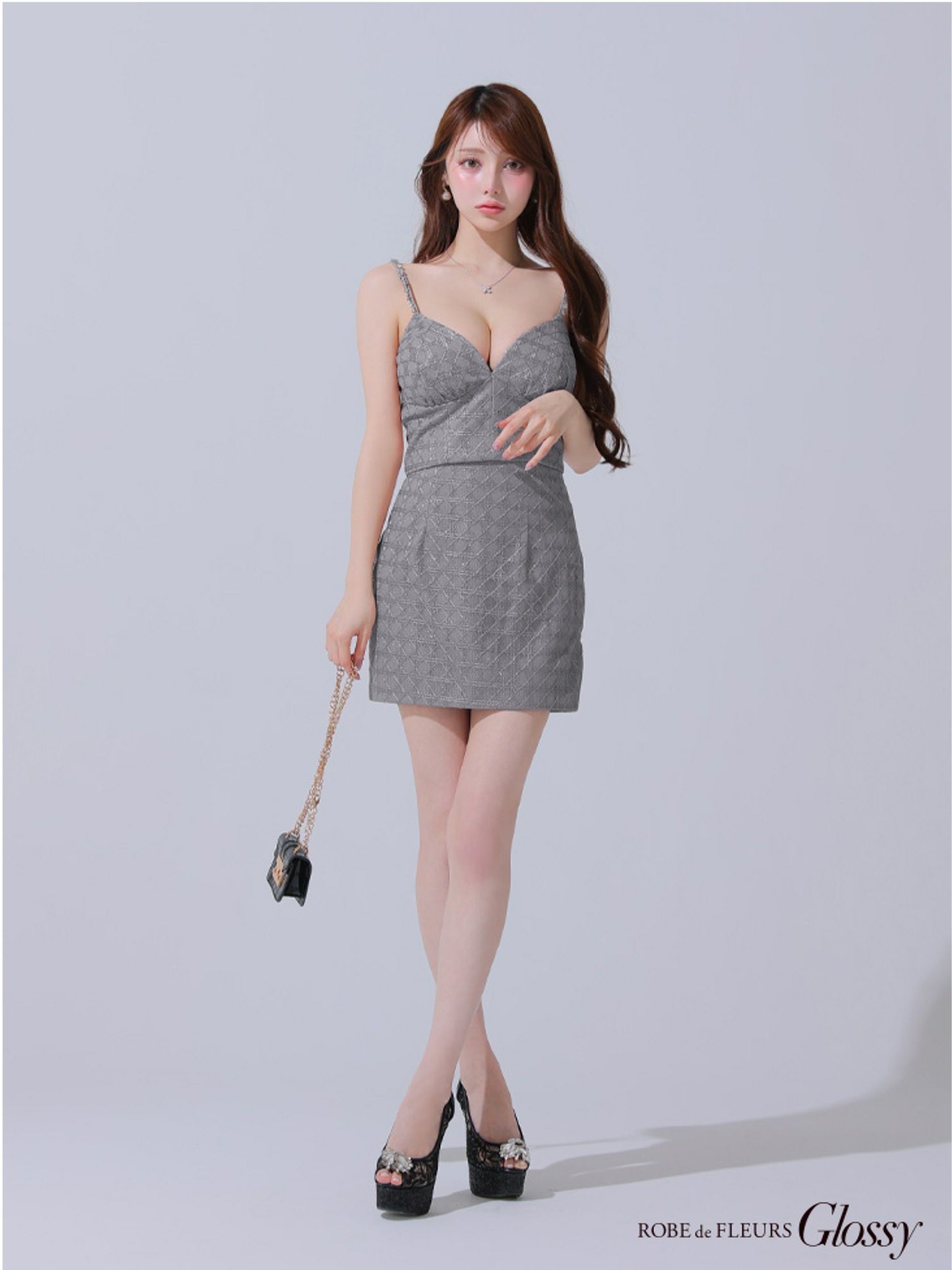Glossy ローブドフルールグロッシー チェーン付きラメツイルセットアップタイトミニキャバドレス gl3916-c
