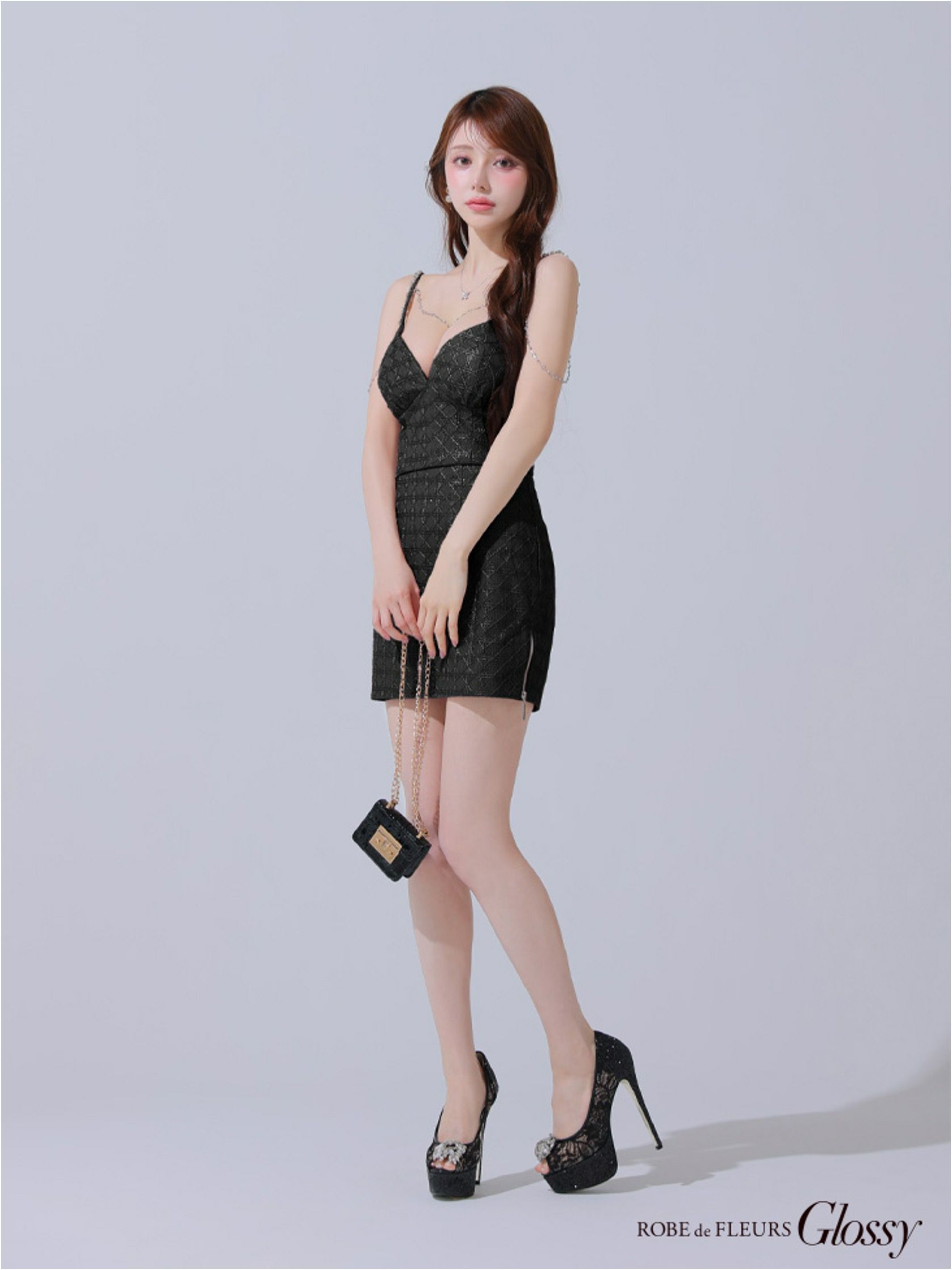 Glossy ローブドフルールグロッシー チェーン付きラメツイルセットアップタイトミニキャバドレス gl3916-c