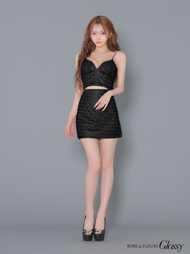 Glossy ローブドフルールグロッシー チェーン付きラメツイルセットアップタイトミニキャバドレス gl3916