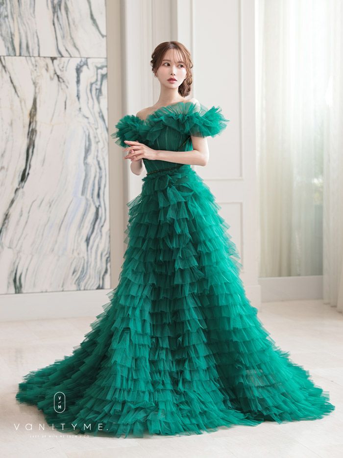 vanityME.couture. バニティミークチュール エメラルド スパンコールライン オフショル ボリュームフリル プリンセス 姫 ロングドレス バースデードレス モスグリーン vctr-l-25033