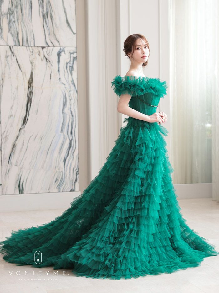 vanityME.couture. バニティミークチュール エメラルド スパンコールライン オフショル ボリュームフリル プリンセス 姫 ロングドレス バースデードレス モスグリーン vctr-l-25033
