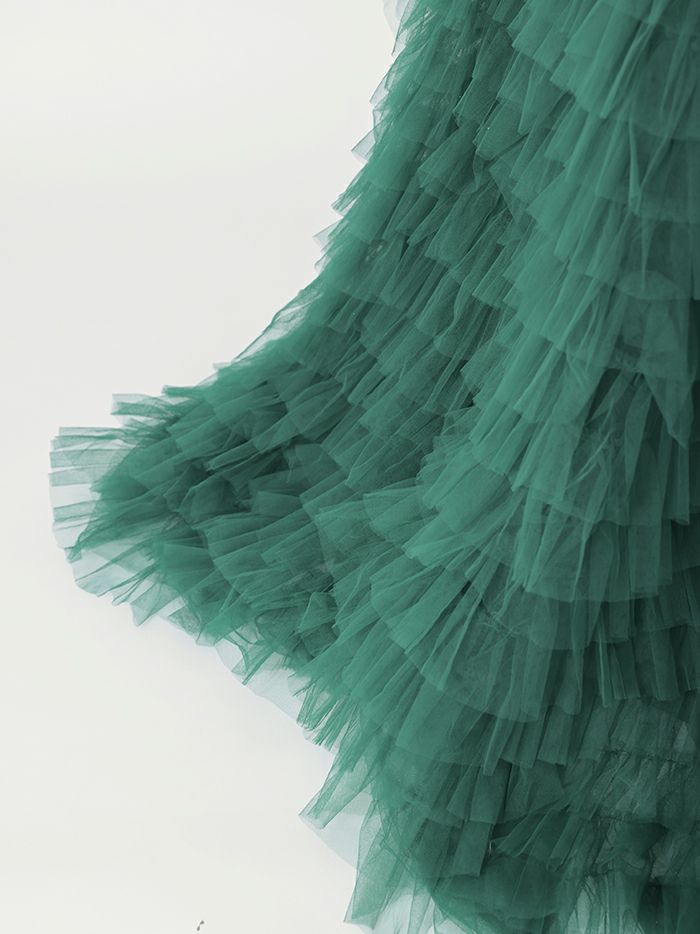 vanityME.couture. バニティミークチュール エメラルド スパンコールライン オフショル ボリュームフリル プリンセス 姫 ロングドレス バースデードレス モスグリーン vctr-l-25033