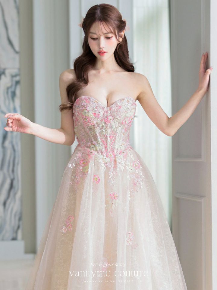 vanityME.couture. バニティミークチュール カラフルフラワーモチーフ ラメチュール 立体ビーズ刺繍 プリンセス 姫 ロングドレス バースデードレス マルチカラー vctr-l-a1468