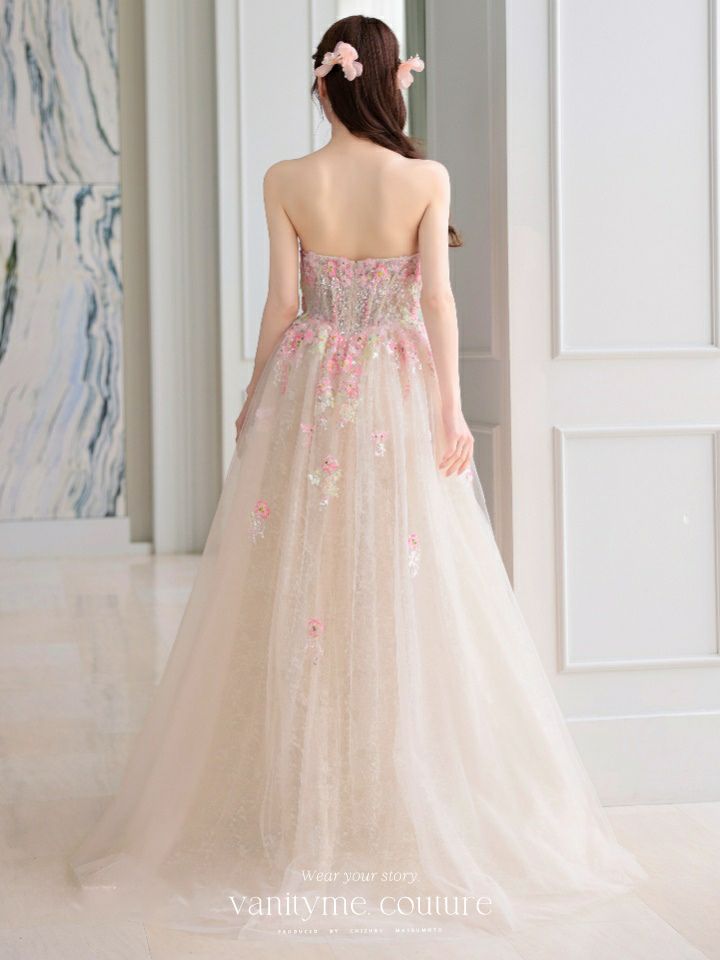 vanityME.couture. バニティミークチュール カラフルフラワーモチーフ ラメチュール 立体ビーズ刺繍 プリンセス 姫 ロングドレス バースデードレス マルチカラー vctr-l-a1468