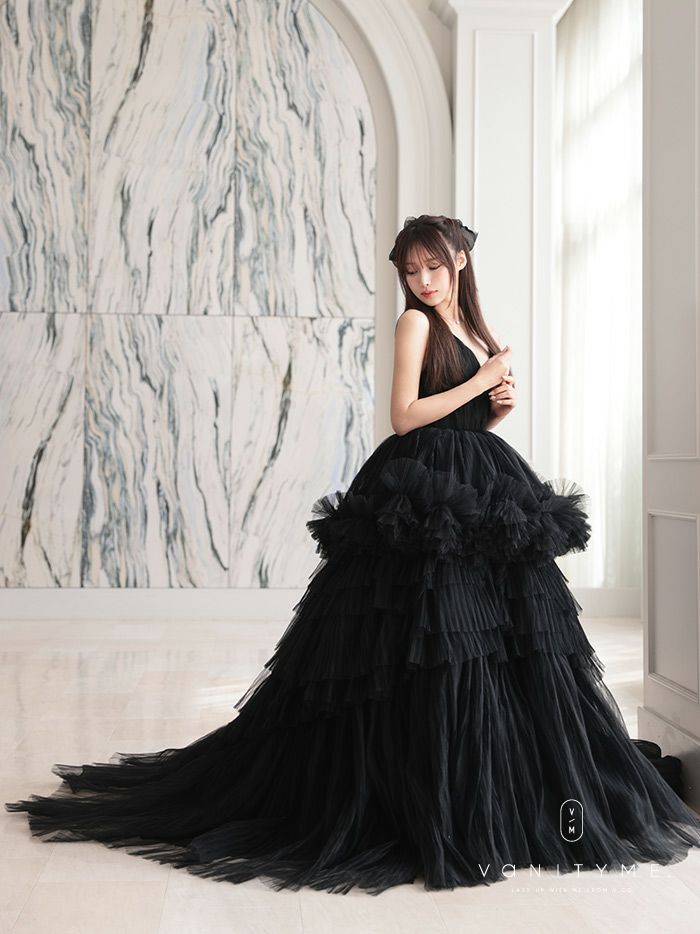 vanityME.couture. バニティミークチュール Vネック ペプラム ボリュームフリル チュール プリンセス 姫 ロングドレス バースデードレス ブラック vctr-t-25010