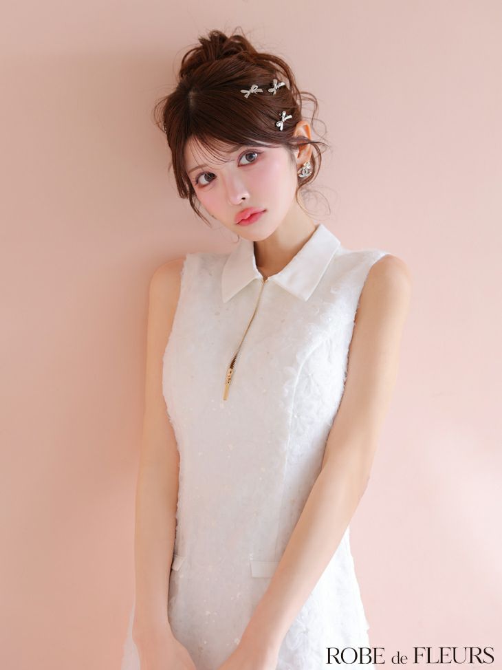 ROBE de FLEURS ローブドフルール 襟つきフラワーレースサテン