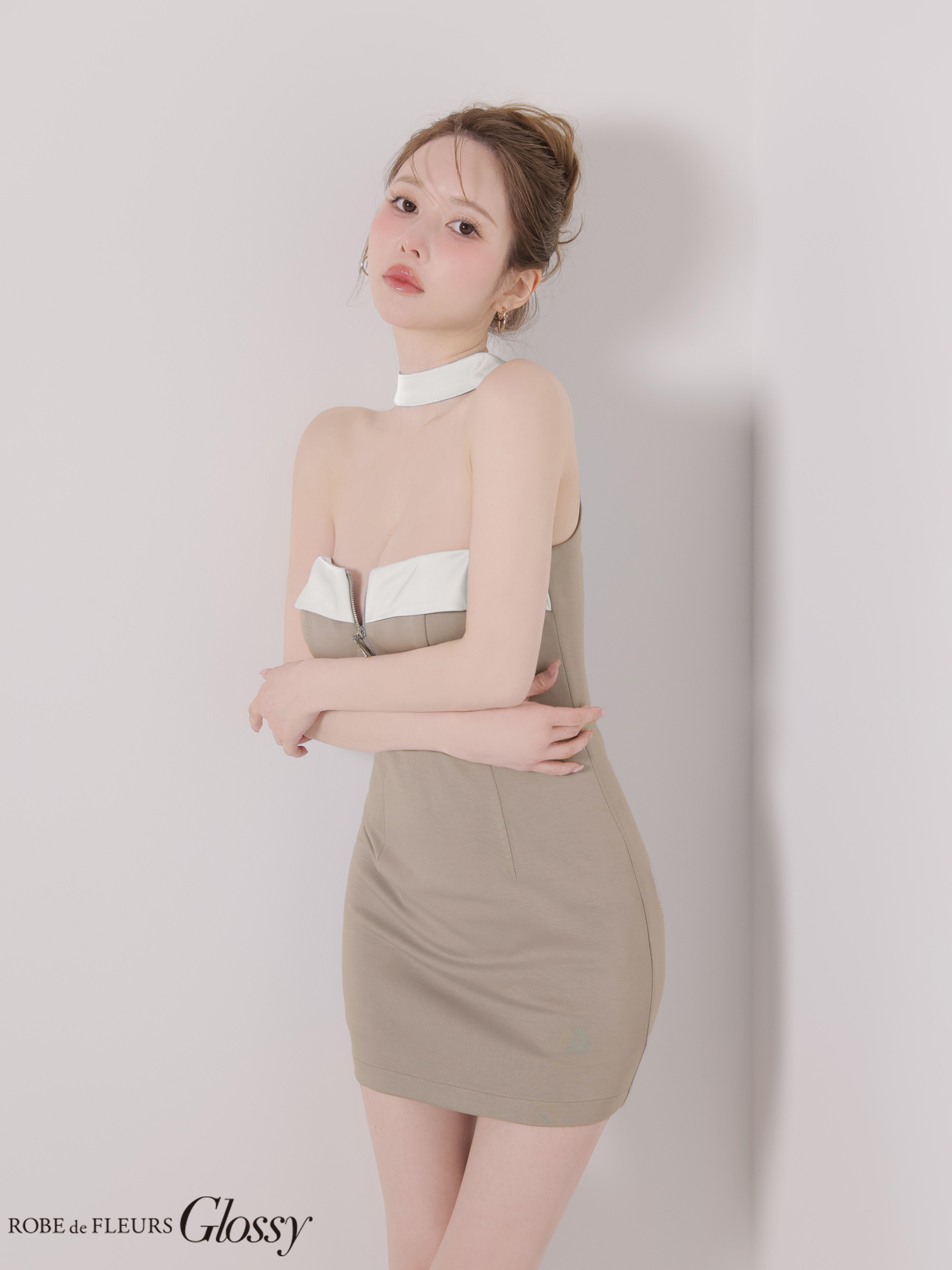 Glossy ローブドフルールグロッシー 2way チョーカー風バストジップタイトミニキャバドレス gl4108