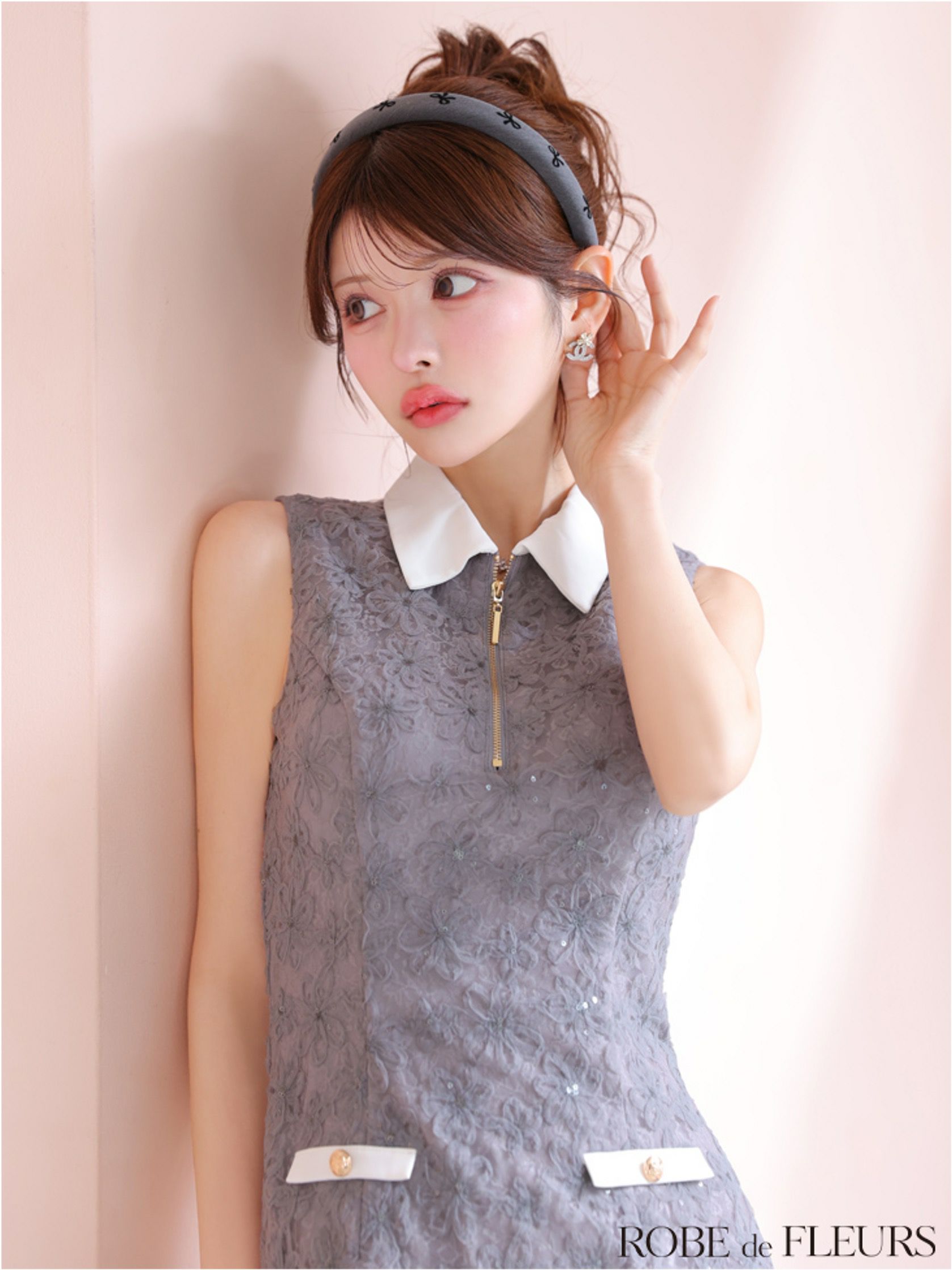 ROBE de FLEURS ローブドフルール 襟つきフラワーレースサテン