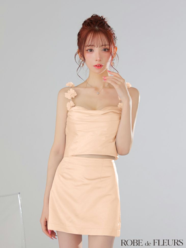 ROBE de FLEURS ローブドフルール フラワーストラップサテンセットアップミニキャバドレス【フラワーパーツ取り外し可能】 fm3461-c