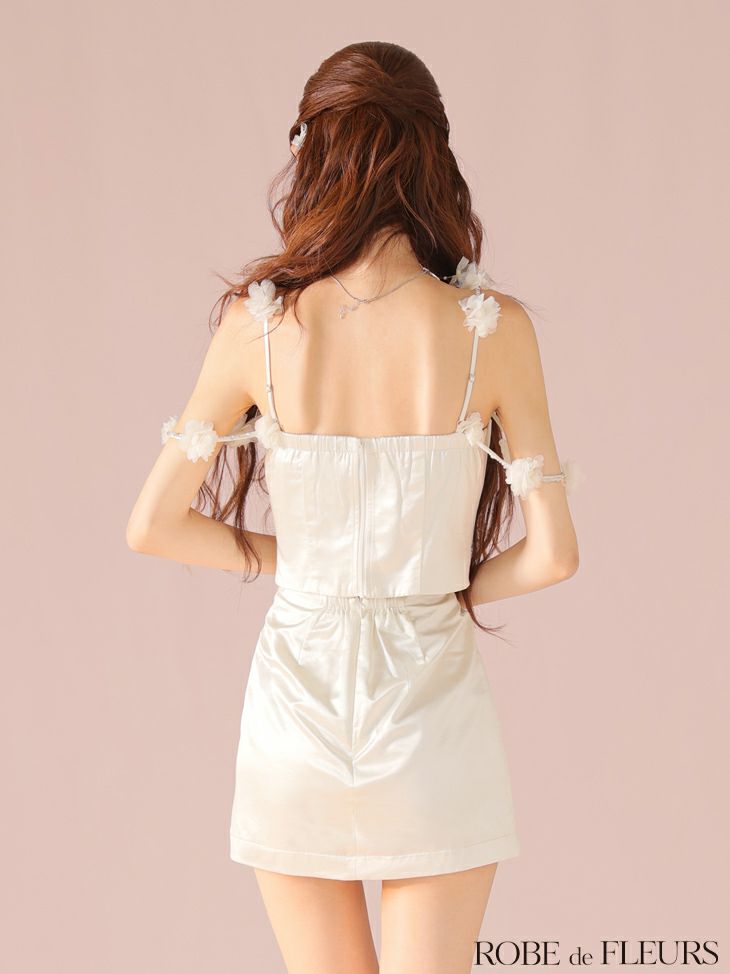 ROBE de FLEURS ローブドフルール フラワーストラップサテンセットアップミニキャバドレス【フラワーパーツ取り外し可能】 fm3461-c