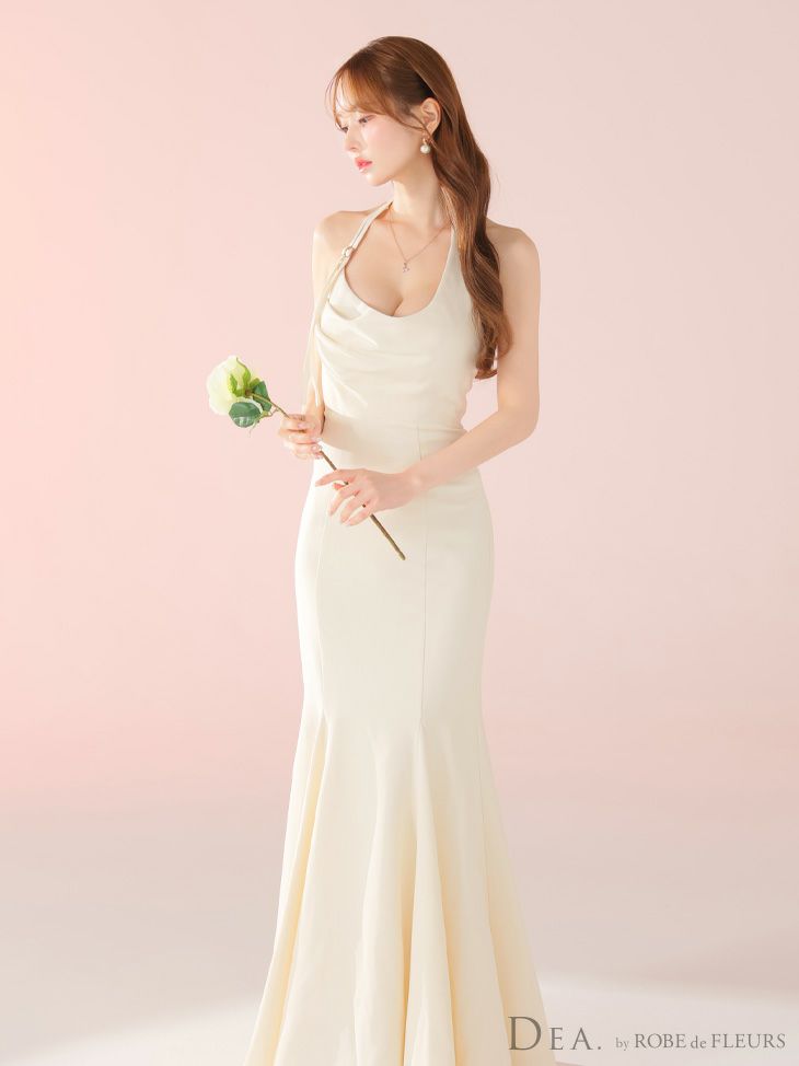 DEA. ディア バイ ローブドフルール シンプルドレープホルターマーメイドロングキャバドレス de3373