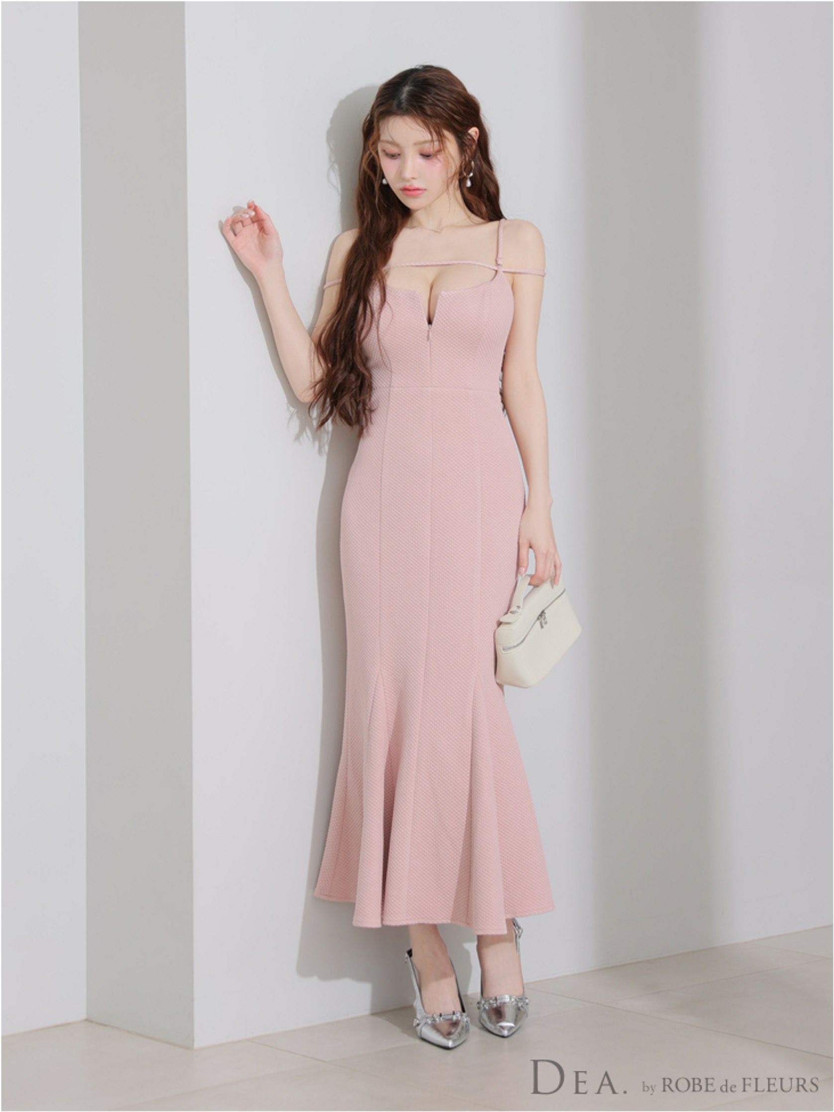 DEA. ディア バイ ローブドフルール デコルテラインストレッチキルティングマーメイドキャバドレス de4215-c