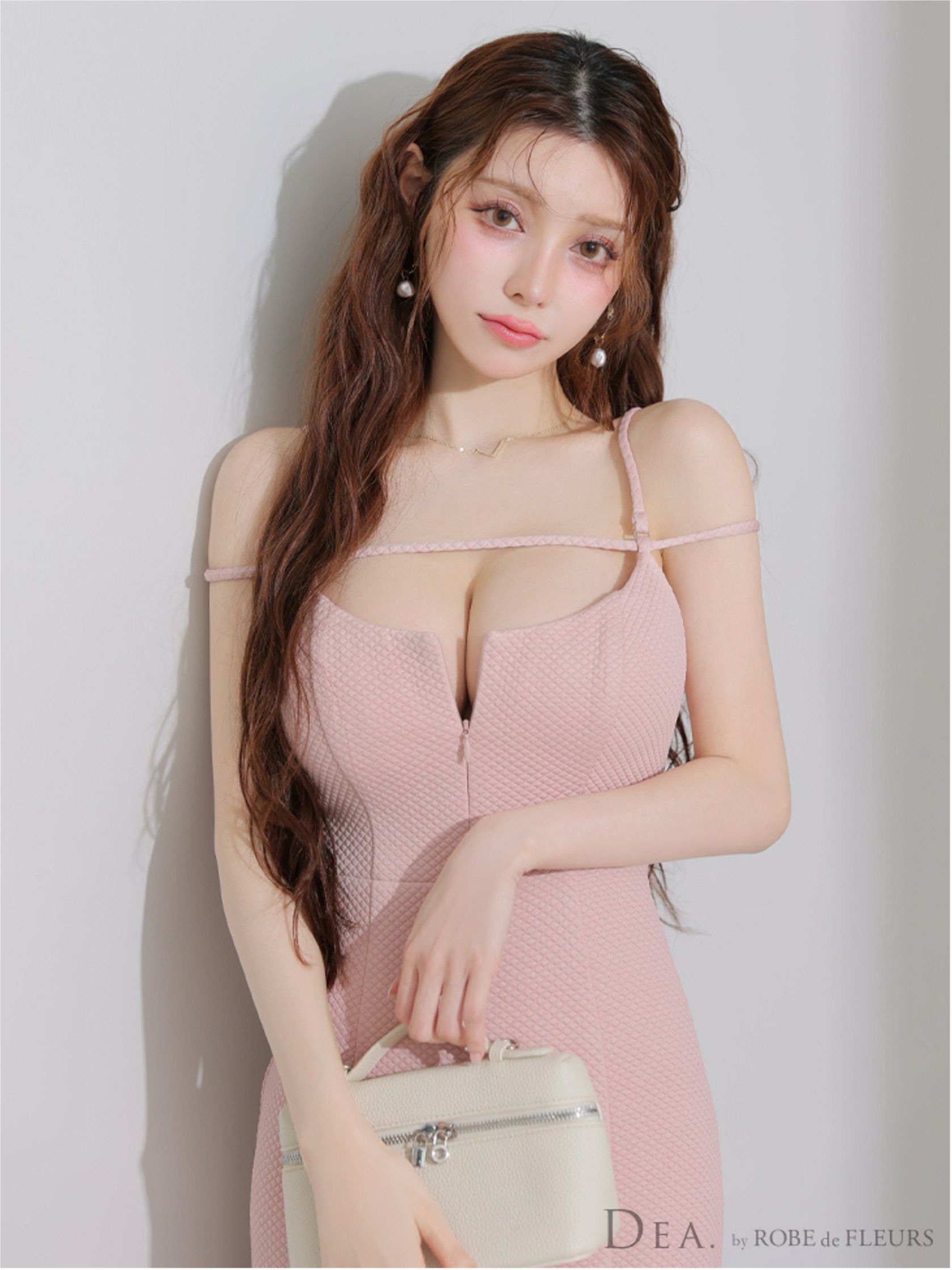 DEA. ディア バイ ローブドフルール デコルテラインストレッチキルティングマーメイドキャバドレス de4215-c