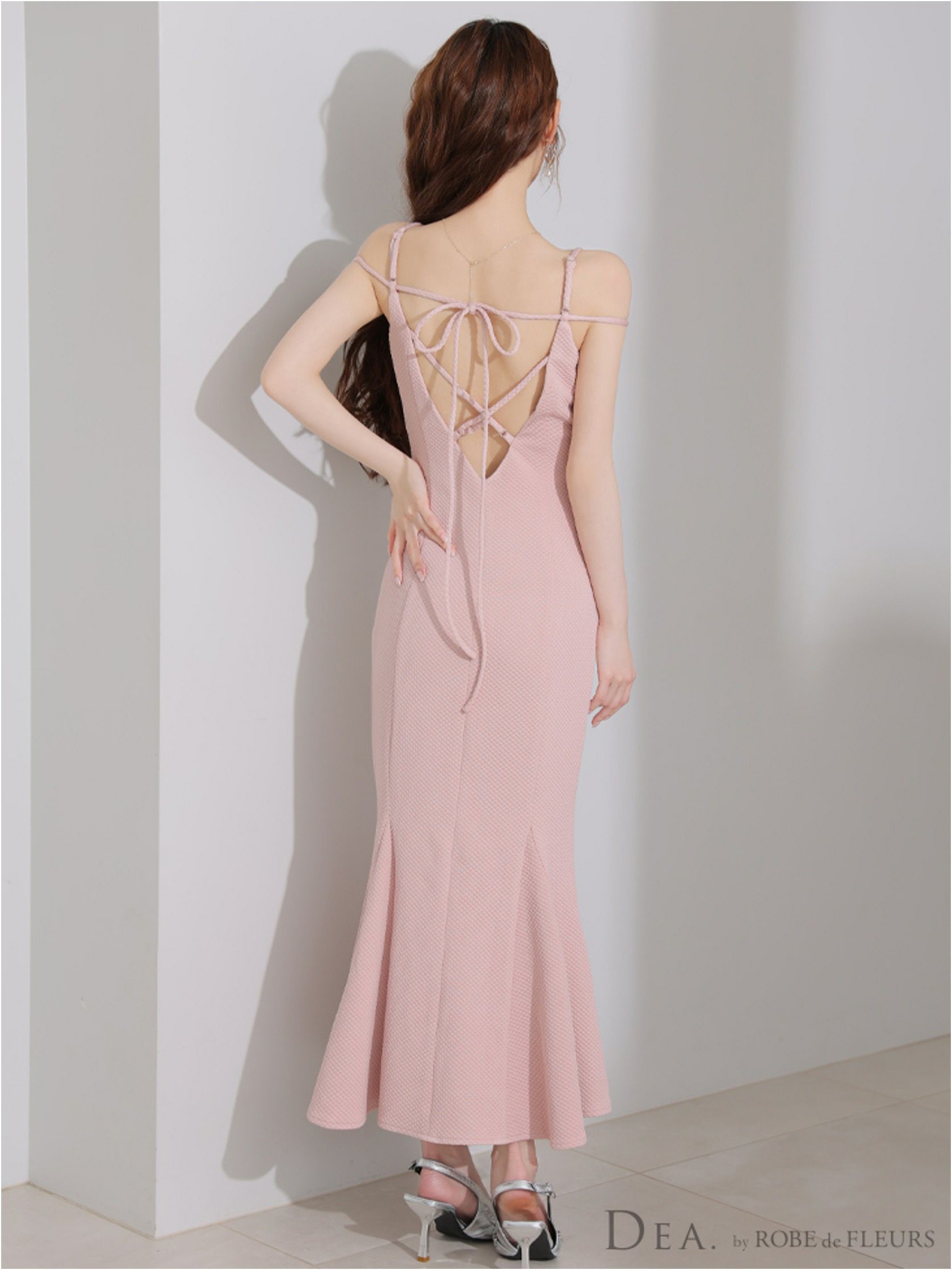 DEA. ディア バイ ローブドフルール デコルテラインストレッチキルティングマーメイドキャバドレス de4215-c