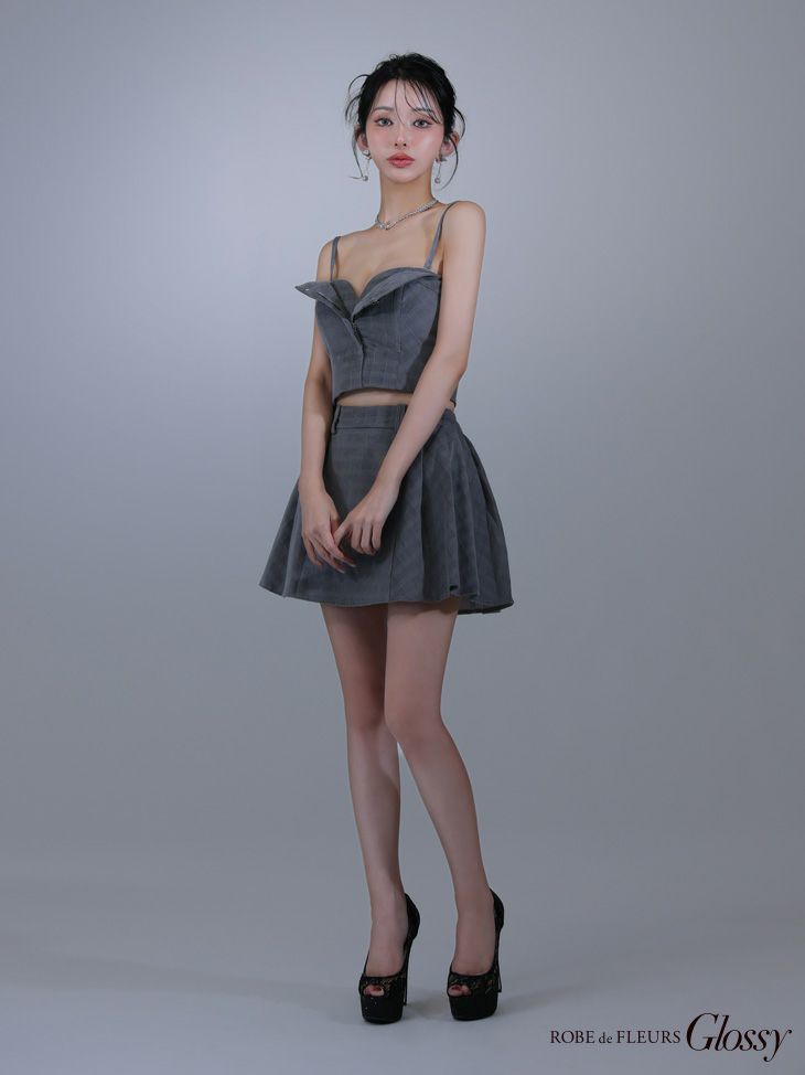 Glossy ローブドフルールグロッシー 襟付き×ノースリーブセンタージップセットアップキャバドレス gl3261